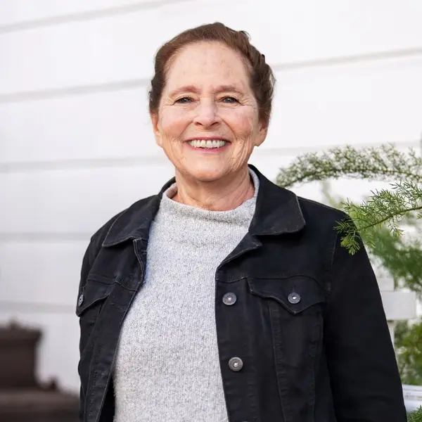 Ann DeBellevue