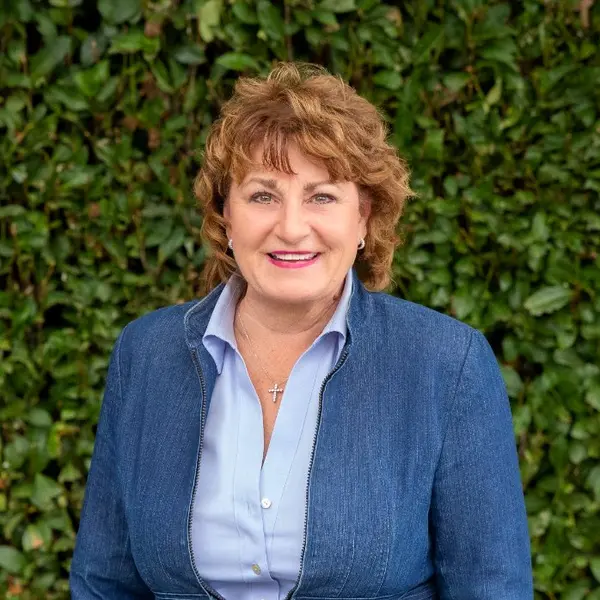 Ellen Campion