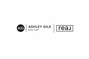 Ashley Gile Realtor