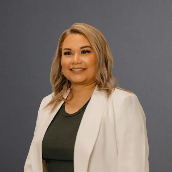 Laura Hernandez