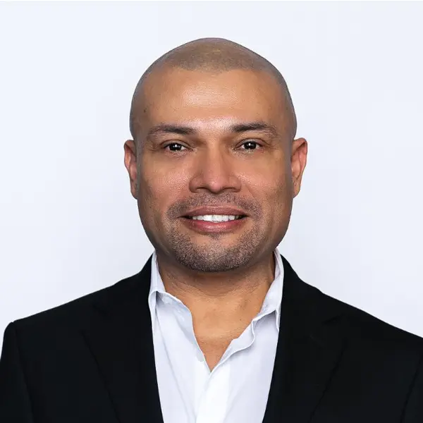 Max Chavez
