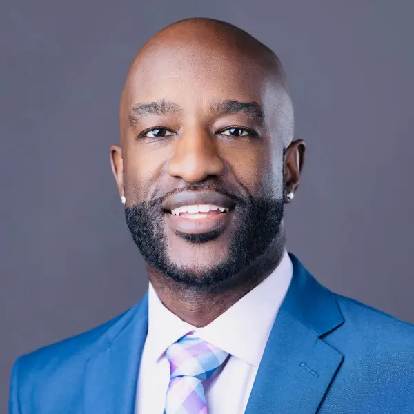 Travis Williams