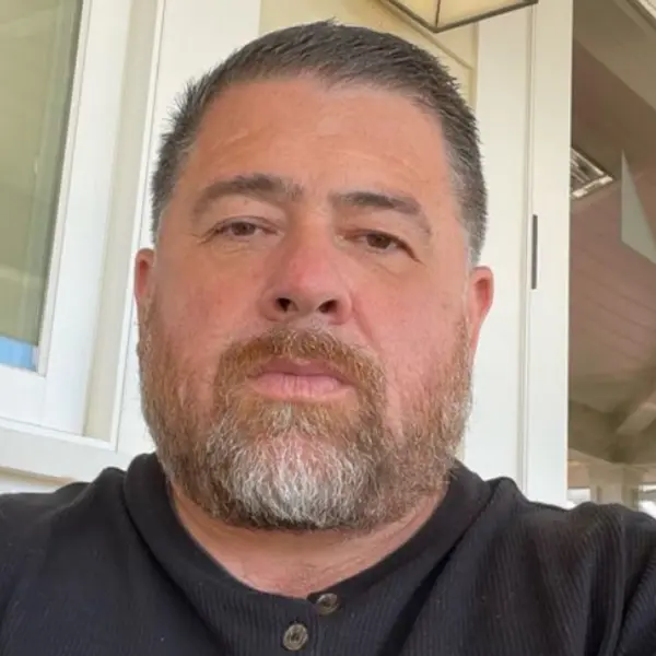 Edward Escobar
