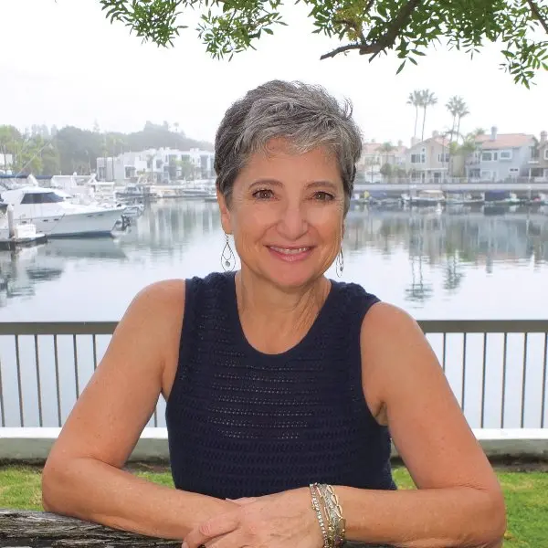Lisa Broder