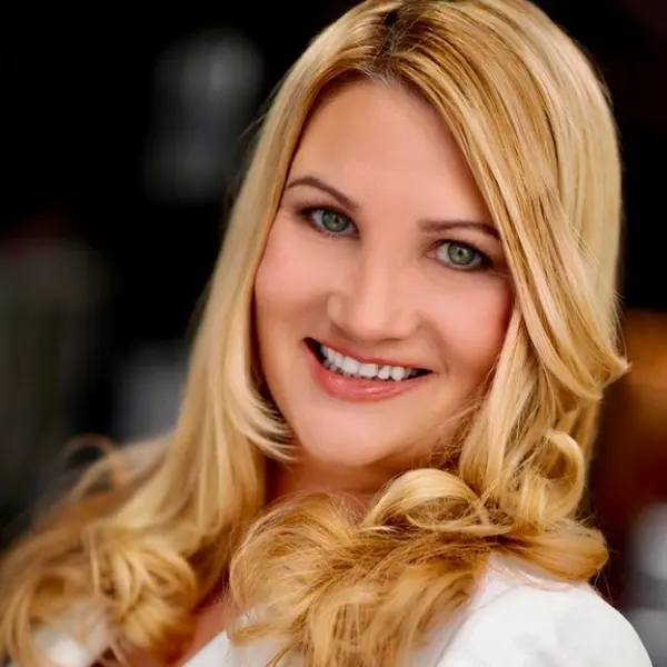 Laurie Bell