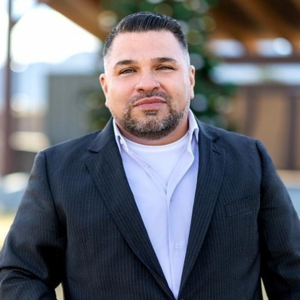 Larry Echavarria