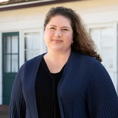 Nadine Guyaux