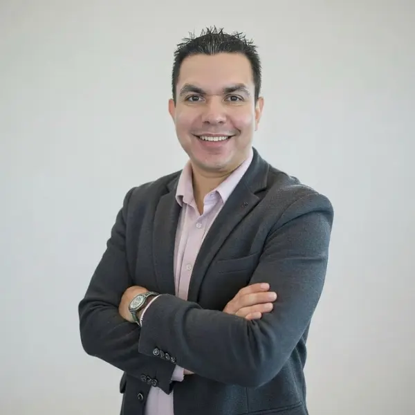 Fidel Martinez |Text: (956) 201-8563