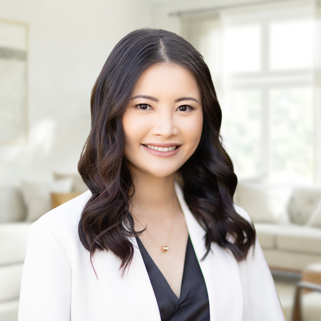 Iris Deng