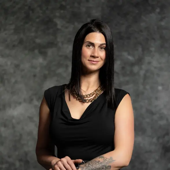 Renee Llewellyn