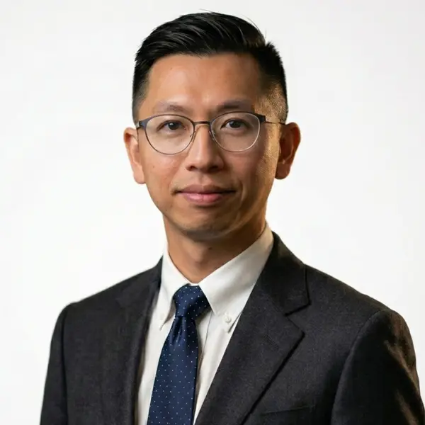 Qinbin (Steve) Li