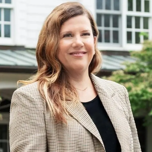 Beth Kirton