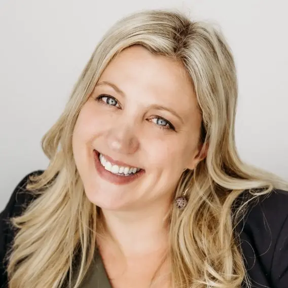 Amanda Cox Zuppan