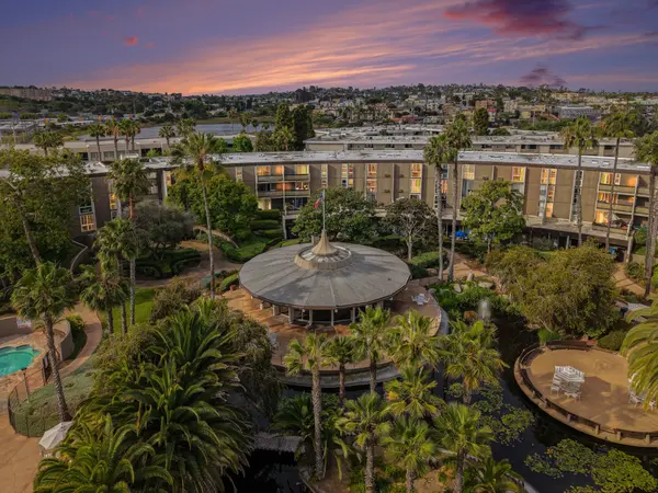 Just brought this one to market and it checks every box.


One of only four garden units in Pacific Isle — a gated resort community of 300+ homes in Point Loma. 862SF interior, 400SF private patio, fully updated, in-unit laundry, two covered parking spaces. $630,000.

SUNSET Open Friday 5/16 6–8PM | Saturday + Sunday 12–2PM | Offers Wednesday 5/20
619-693-6924 | brodytrotter.com
