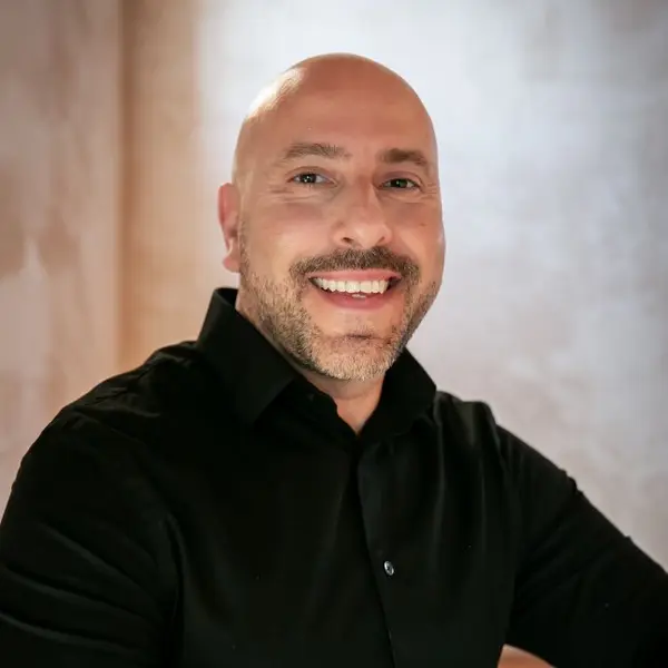 Lance Salazar
