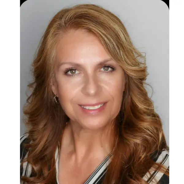 Virginia Flores