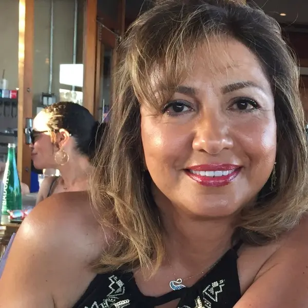 Nina Mofrad