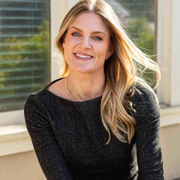 Alison Williams