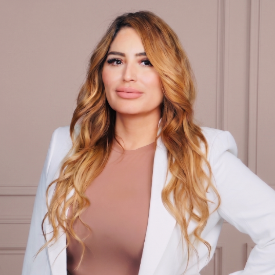 Erika Lopez C.