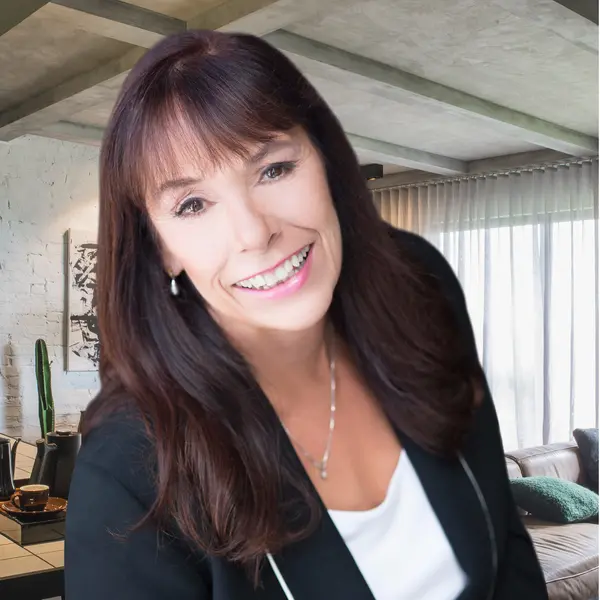 Colleen Rouhselang