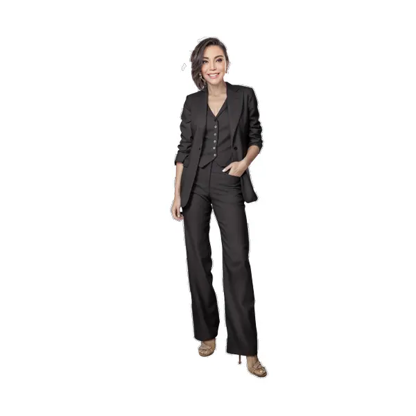 Connect With Jolie Real Estate & Mortgage Broker