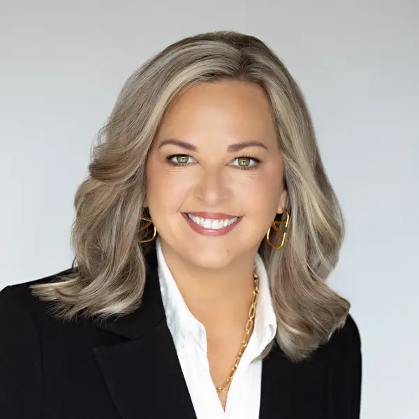Janelle Currier