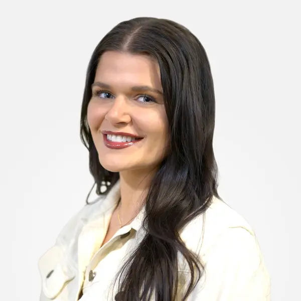 Olivia (Liv) Nivison