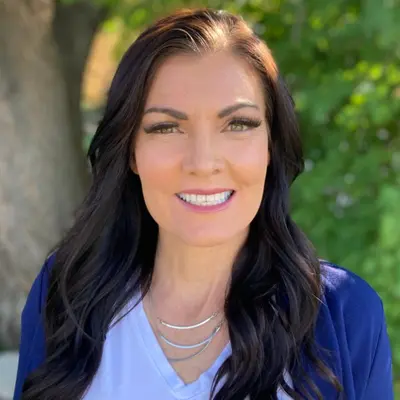 Jaclyn Lee
