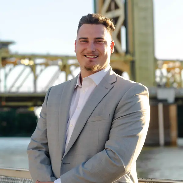 Austin Maynard