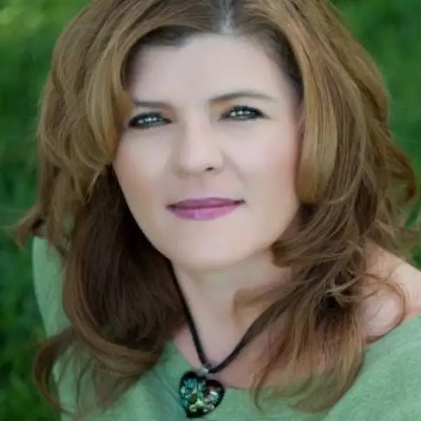 Gina De La Pena
