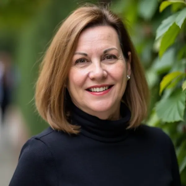 Cheryl Tsakis