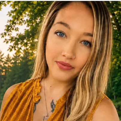 Karra Harwood