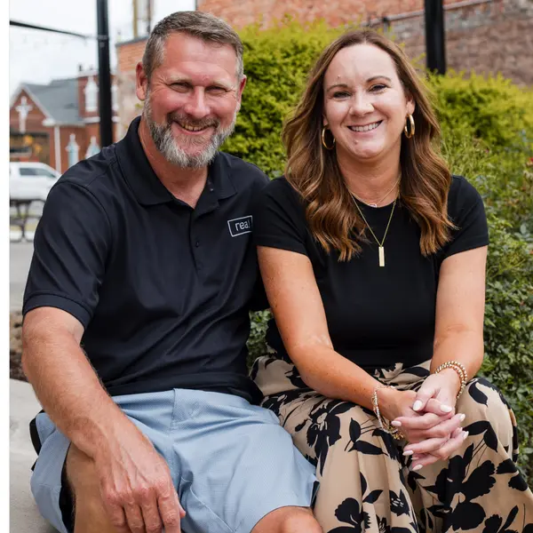 Jennifer & Raymond Hoyle