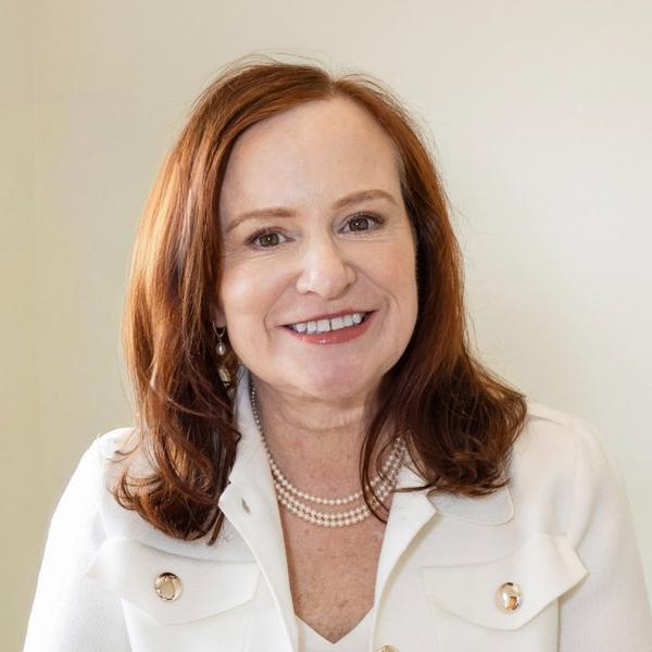 Liz Standow