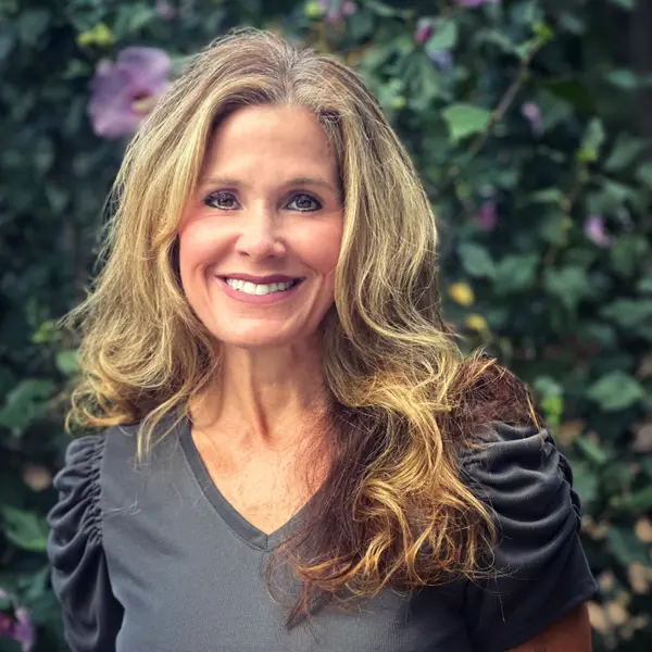 Andrea Schoenthal