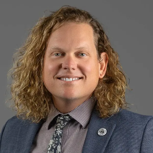 Seth McConnell
