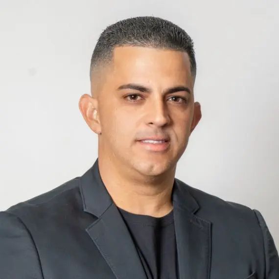 Eduardo Perez De La Vega