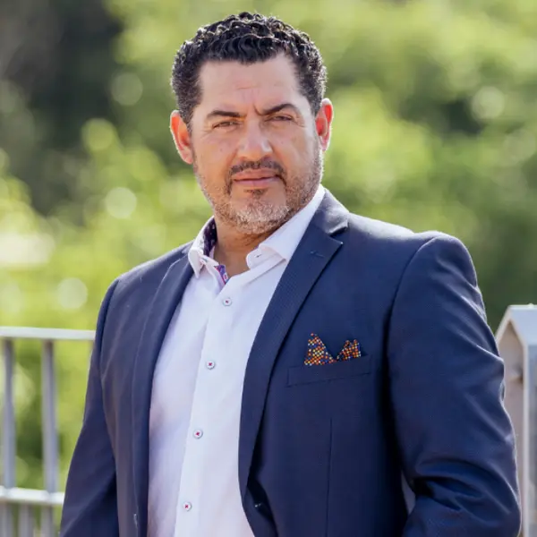 Victor Torres
