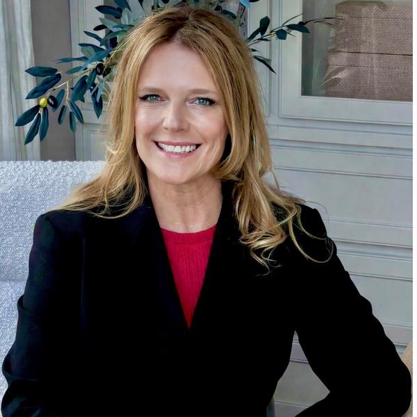 Lisa Fine