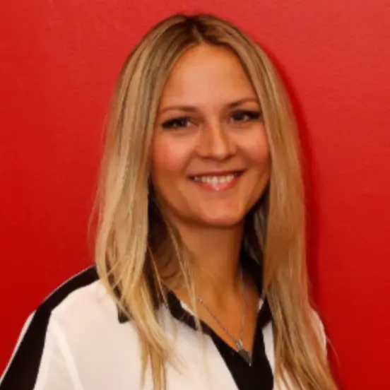 Tzvetelina Abumayaleh