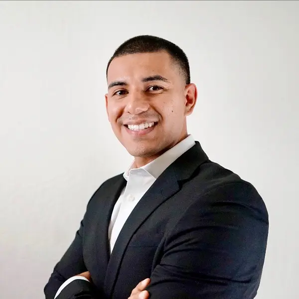 Dominik Zuniga