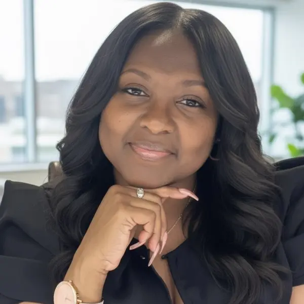 Toyia Robinson