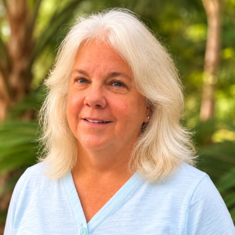 Lynne Eder