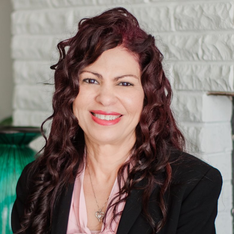 Elizabeth Pabon-Hall