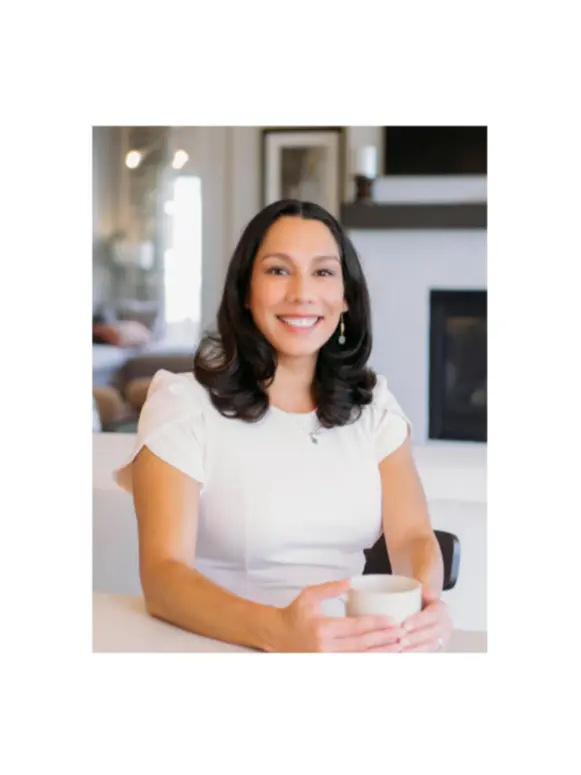 Meet Sonia Mireles