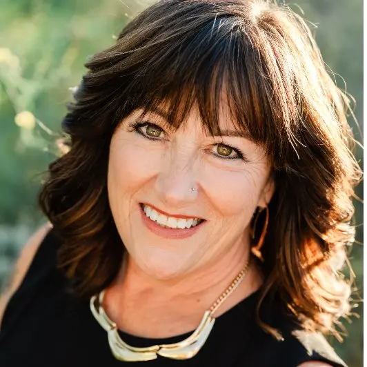 Bridgett Oakley, Realtor