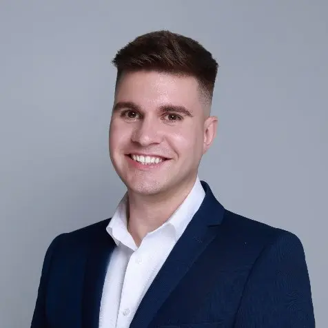 Derek Paquette