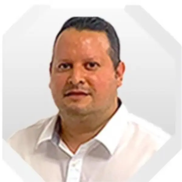 Roberto C. Valenzuela