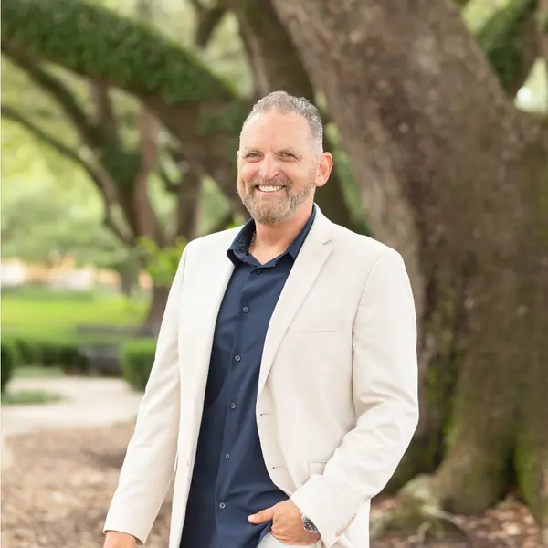 Michael Carr