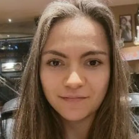 Luz Molina Neira